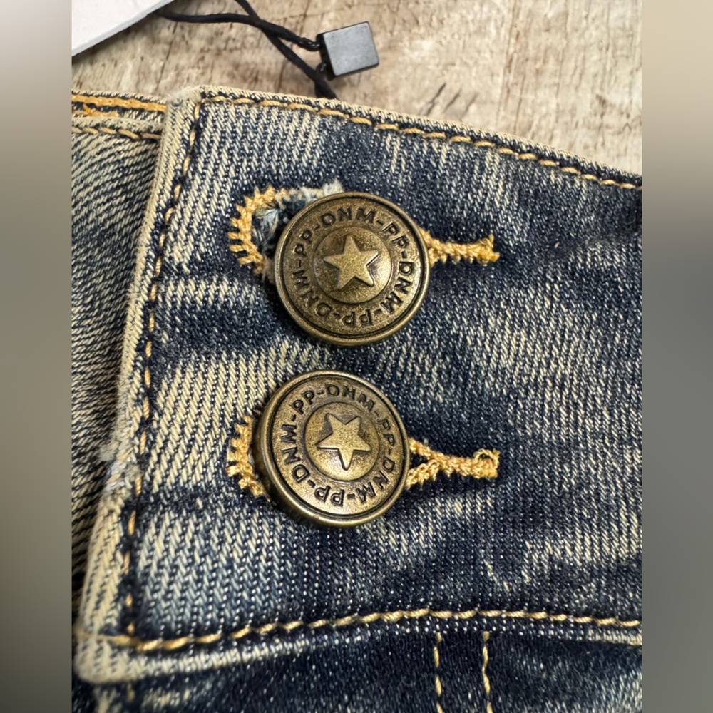 Princess Polly NWT ~size 0 dirty denim mini skirt, double button fly - Picture 3 of 10